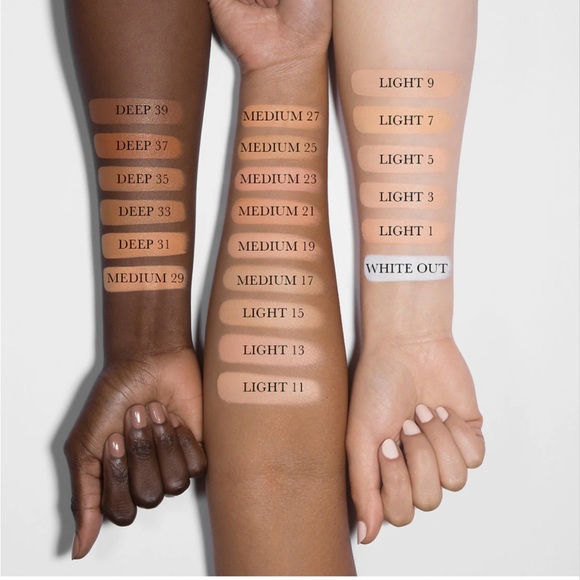 KVD Beauty Lock it Concealer Crème ( LIGHT 1 Natural ) - Picture 2 of 6